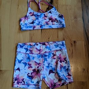 Floral color swirl active wear outfit